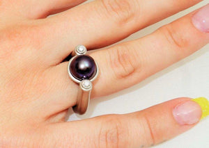 Peacock Pearl and Diamond Ring