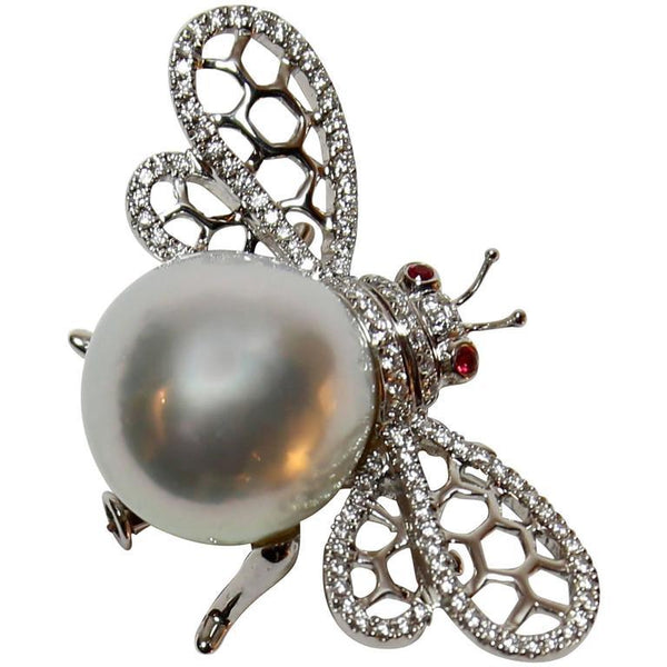 White South Sea Pearl Ruby Diamond White Gold Bumble Bee Brooch Pin