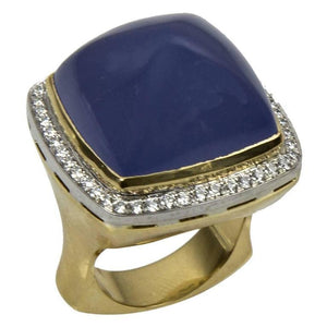 Beautiful Chalcedony Sugarloaf Diamond Gold Ring