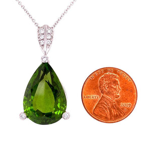 21 Carat Peridot and Diamond Platinum Pendant Necklace Estate Fine Jewelry
