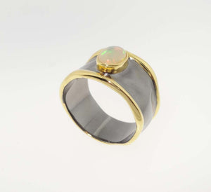 Striking Ethiopian Opal Solitaire Sterling Silver Ring Fine Estate Jewelry