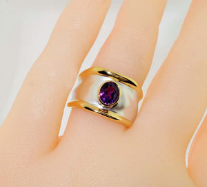 Striking Amethyst Solitaire Cocktail Sterling Silver Ring Estate Fine Jewelry
