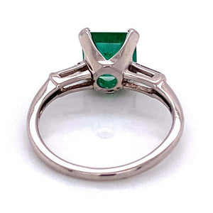 1.93 Carat Green Emerald and Baguette Diamond Platinum Ring Estate Fine Jewelry