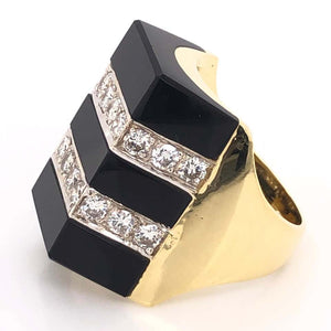 1.40 Carat Diamond and Onyx Gold Ring Fine Estate Jewelry, circa 1960s