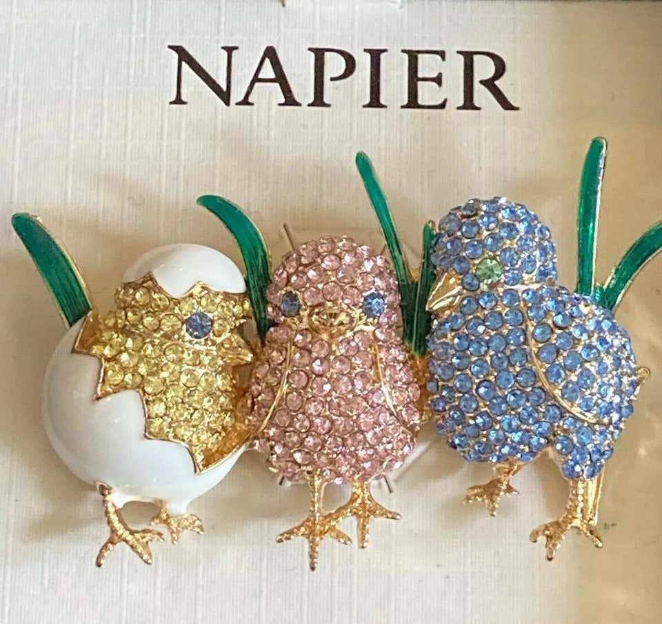 Napier 1960s birdcage brooch, - Gem
